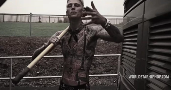 Machine Gun Kelly: Rap Devil